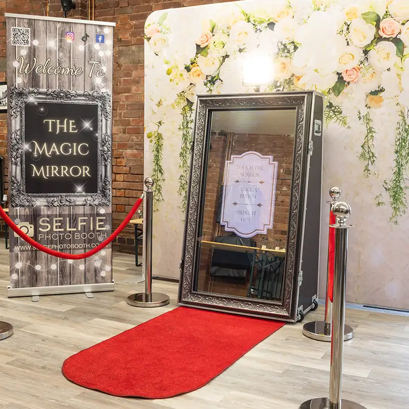 Magic Mirror 800×800