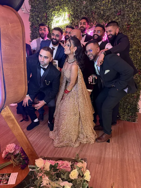 Indian-weddings-Selfiephotobooth-13