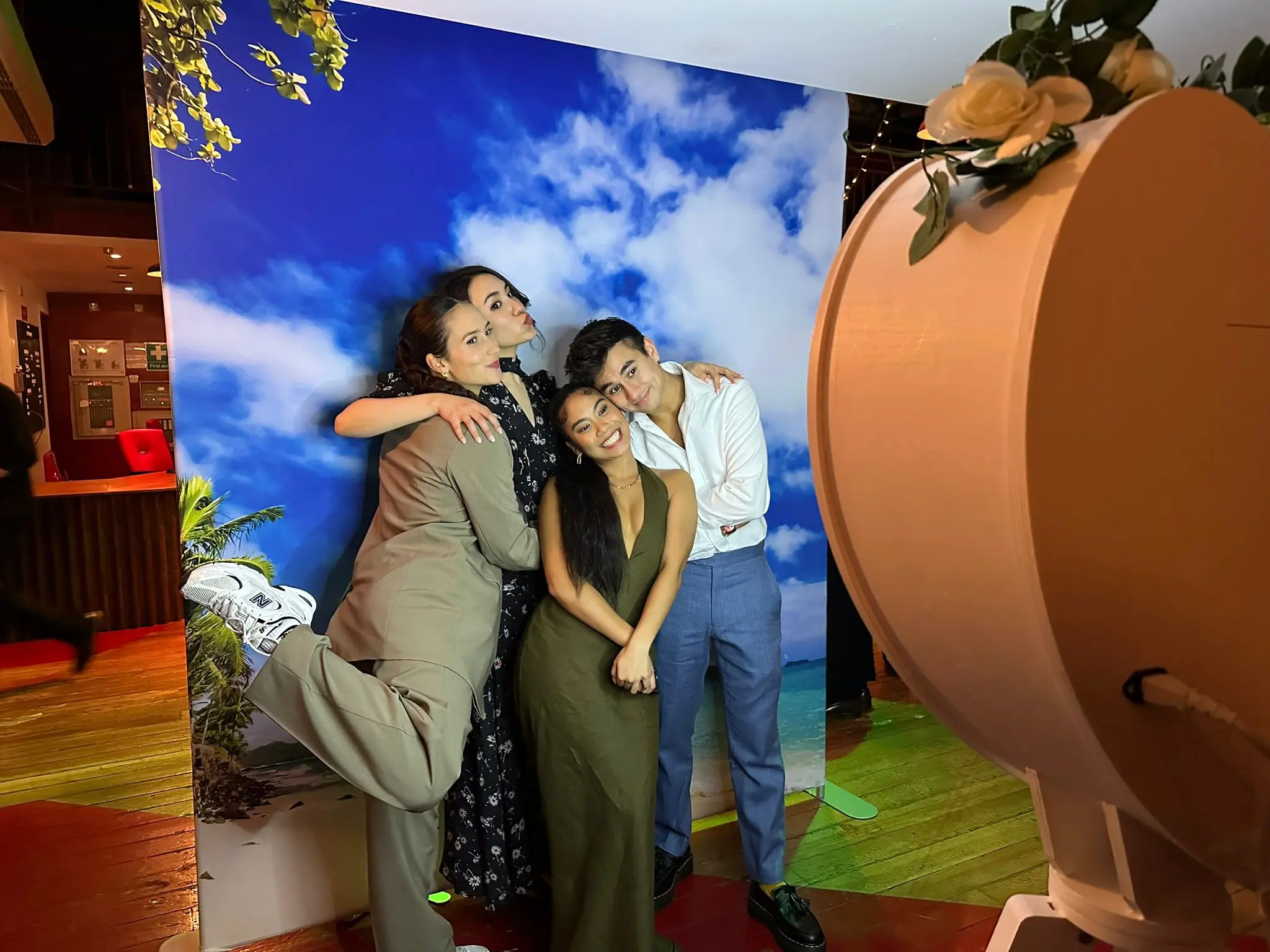 On-the-beach-backdrop-selfiephotobooth-2